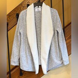 44 Degrees North Sherpa Cardigan Jacket Open Front Gray-Ivory pockets SZ. Med